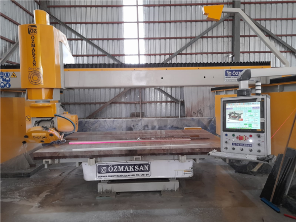 ÖZ-6-CNC KÖRÜ KESME MAKİNESİ